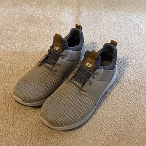 Mens wide fit size 12 sneakers NWOT